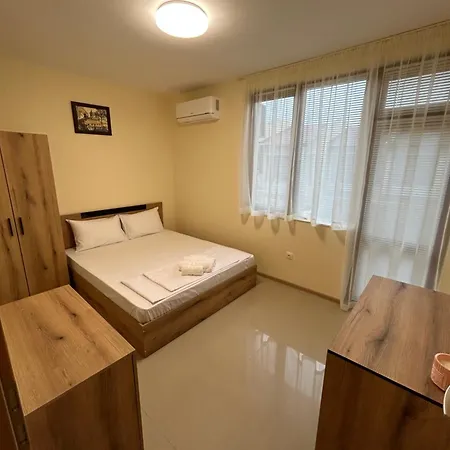 Lighthouse Golf & F79 Holiday home Balchik
